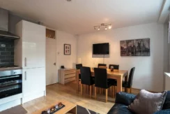 Four Bedroom Flat located in Stockwell