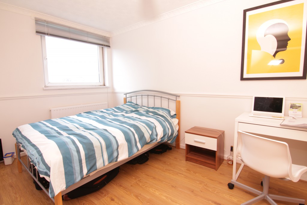 50 Ollerton Green Room 2 Pisoria House Share Lettings London UK