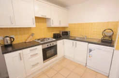 Three Bedroom Flat located in Mile End