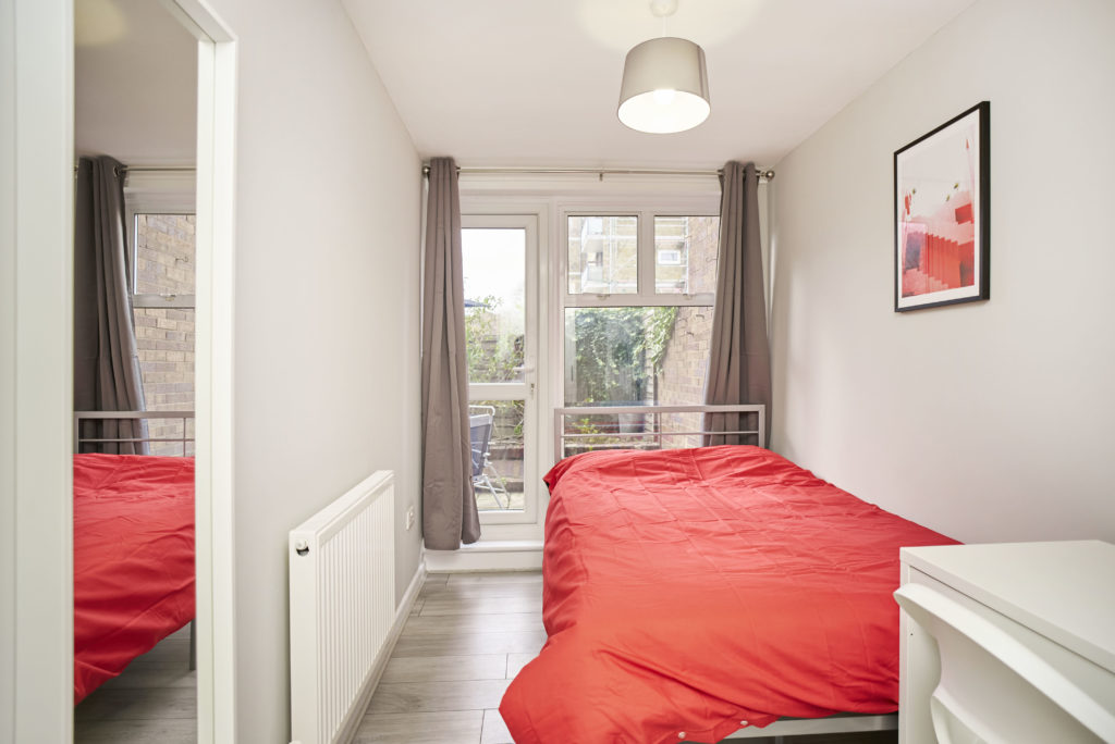 9 Ollerton Room 1 Pisoria House Share Lettings London UK